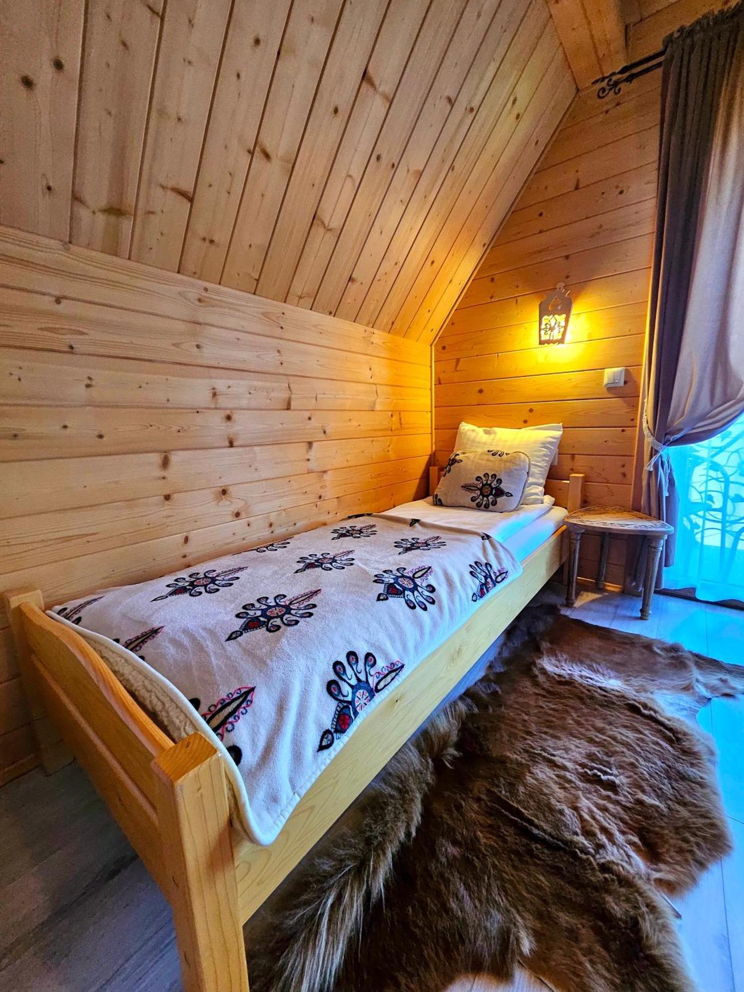 Goralska Chatka 3 Highland Cottage - Jacuzzi, Sauna, Split Ac, Private Parking, Mountains View Zakopane Eksteriør billede